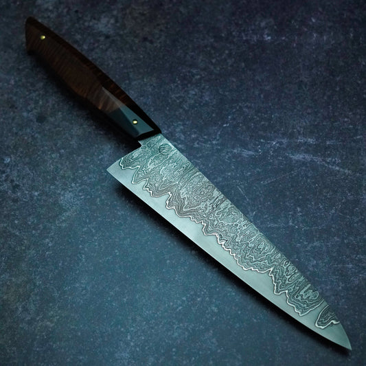 220MM Gyuto - Sculpted handle, Damascus and ApexUltra Core